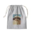 AQUAMETAVERSEの箱からのぞいている子猫　ラフルール　1859 Mini Drawstring Bag