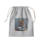 nekoと鉄の水を飲んでいる猫 Mini Drawstring Bag