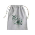 アミュペンの数学的なデザインを持つ緑と白の花 Mini Drawstring Bag