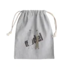 sari'sのmodel Mini Drawstring Bag