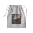 chachamaaruの夕陽が山々にそそぐ美しい光 Mini Drawstring Bag