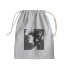 8890のスプレーアート Mini Drawstring Bag