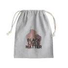 RIRI_designのBLACK LIVES MATTER（ブラック・ライブス・マター）拳 Mini Drawstring Bag