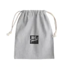 妄想アパートメント販売部のカサミラの住人の椅子 Mini Drawstring Bag