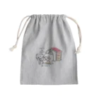 イラスト MONYAAT のCT112 YETI is yeahの家でお茶 Mini Drawstring Bag