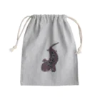 GRAFFITIのオオサンショウウオ Mini Drawstring Bag