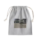 korineversのはだしの広場 Mini Drawstring Bag