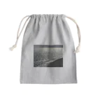 空屋　sorayakusakaの202004241513000　銀の海岸線 Mini Drawstring Bag