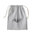 LUNARHOLIC STOREの-Noir+Angelique- メモリアルイラスト柄シリーズ Mini Drawstring Bag