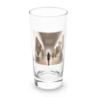 こにこの美術館を歩く女の子 Long Sized Water Glass :front