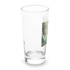 Sunbathingの新緑の森で木漏れ日を浴びて喜んでいる竜 Long Sized Water Glass :left