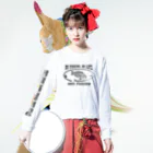 猫と釣り人のKYUUSEN_8KS Long Sleeve T-Shirt :model wear (front)