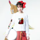 mapechiのトラネコしまお＆ハチワレはっち、happy Winter Long Sleeve T-Shirt :model wear (front)