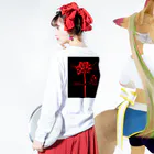 絶望のリトラの絶望のリトラ彼岸花と蝶 Long Sleeve T-Shirt :model wear (back, sleeve)