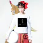 SoraSatohのSora Satoh ギターロゴグッズ ロングスリーブTシャツの着用イメージ(表面)