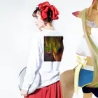 Namidash tilde【~】のgreen y Long Sleeve T-Shirt :model wear (back, sleeve)