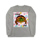 316(MIHIRO)のアカセスジガメちゃん カラフル Long Sleeve T-Shirt