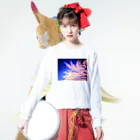 錆猫の館の鳳凰の舞い☆朱色 ロングスリーブTシャツの着用イメージ(表面)