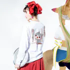 aska/ねこのかんづめのここは任せろ Long Sleeve T-Shirt :model wear (back, sleeve)