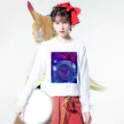 Washiemon and Ai-chan's ShopのAstronaut ロングスリーブTシャツの着用イメージ(表面)