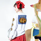 ほらをた娘🦈ྀི🎈のほらをた娘 くぁに＆いくぁ PIZZA Long Sleeve T-Shirt :model wear (back, sleeve)