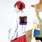 ツインレイ365のtwin-ray Long Sleeve T-Shirt :model wear (back, sleeve)