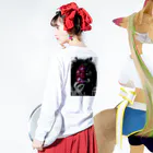 HELL'sAKITAの地獄秋田 롱 슬리브 티셔츠の着用イメージ(裏面・袖部分)