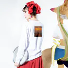 クロスロックズの貴方の持ってる個性を愛するTシャツ Long Sleeve T-Shirt :model wear (back, sleeve)