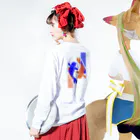 Fragile paint の色恋 Long Sleeve T-Shirt :model wear (back, sleeve)