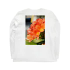 かぴばらのFLOWERS-だいだい- ロングスリーブTシャツの裏面