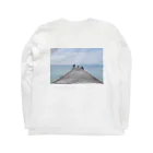 Island escape. のrocal. ロングスリーブTシャツの裏面