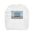 vilkkuaの朝日　と　海 Long Sleeve T-Shirt :back