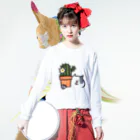 ゆきんこのサボテンとねこ Long Sleeve T-Shirt :model wear (front)