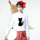 nekono0mimozaのシンプルな金眼の黒猫さん Long Sleeve T-Shirt :model wear (front)