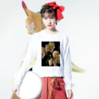 tamago_の花 Long Sleeve T-Shirt :model wear (front)