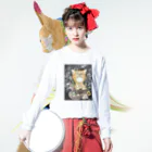 山田雨月shopのねこママクッション暖かいなT ロングスリーブTシャツの着用イメージ(表面)