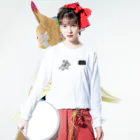 PokuStarのストーブリーグなネコ達 ロングスリーブTシャツの着用イメージ(表面)