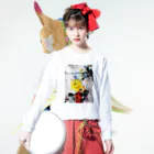 HKcのHiggs partcle Long Sleeve T-Shirt :model wear (front)