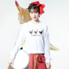豆つぶのTabbies Cat（タビー系） Long Sleeve T-Shirt :model wear (front)