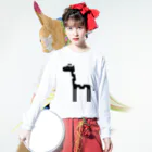 オ ザ むのANIMALシリーズ　きりん Long Sleeve T-Shirt :model wear (front)