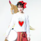 bannedのbanned heart White Long Sleeve T-Shirt :model wear (front)