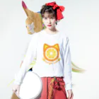 トンガリゴートのOrange nekO Long Sleeve T-Shirt :model wear (front)