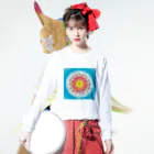 WAMI ARTのisanariフトマニ Long Sleeve T-Shirt :model wear (front)
