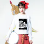 クリエイティブ鮫の反転 Long Sleeve T-Shirt :model wear (front)