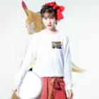 AsakaOsakaの月と太陽 Long Sleeve T-Shirt :model wear (front)