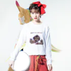 moo_chi_MikanのCat Long Tee 2 ロングスリーブTシャツの着用イメージ(表面)