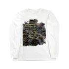 万福画工雑貨  仁屋   のSwim waves on the waves Long Sleeve T-Shirt