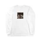 Atelier_de_rossiの黒猫夜景 Long Sleeve T-Shirt