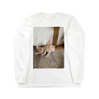 ANAROGUの可愛い猫 Long Sleeve T-Shirt