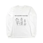 肥溜めショップの助けに来てくれたバランスの悪い猫達 Long Sleeve T-Shirt